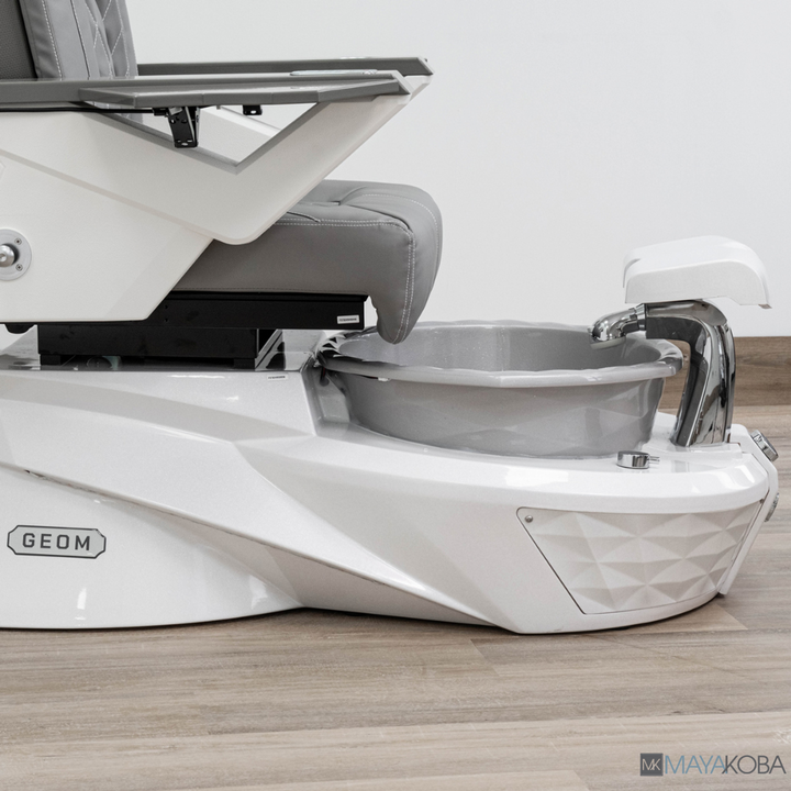 GEOM I Pedicure Spa with FX Chair Top by Mayakoba