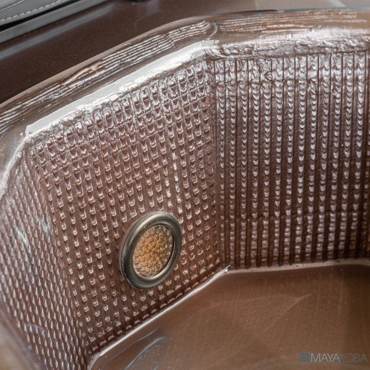 GEOM II Pedicure Spa with FX Chair Top by Mayakoba