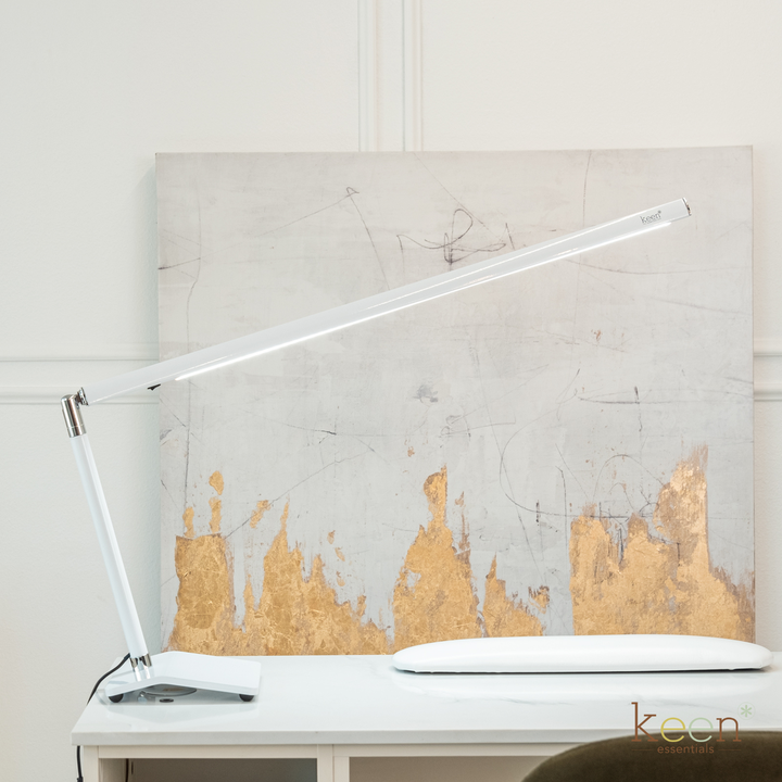 KEEN NEO LED Tabletop Lamp